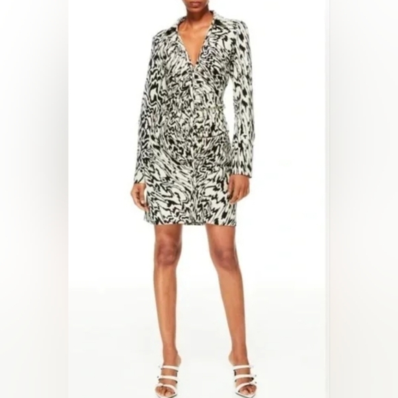 H&M Dresses & Skirts - NWOT H&M Printed Shirt Dress